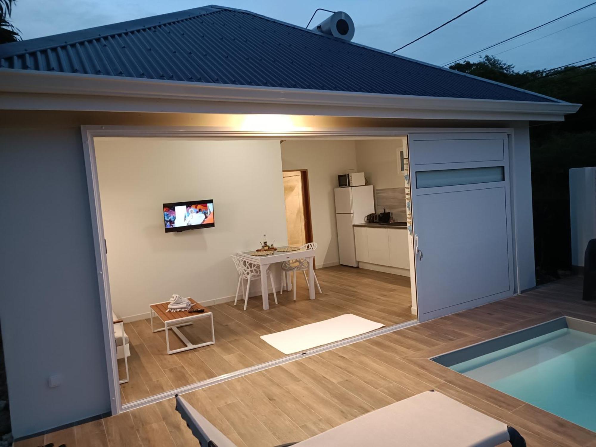 Soley Bungalows Nonis 2 Pers Adult Only Sainte-Anne  Eksteriør billede